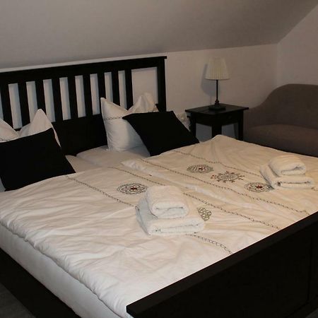 Vdovic Guest House Svecina 外观 照片